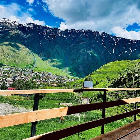 Little Wood House Gergeti Villa Kazbegi Eksteriør billede