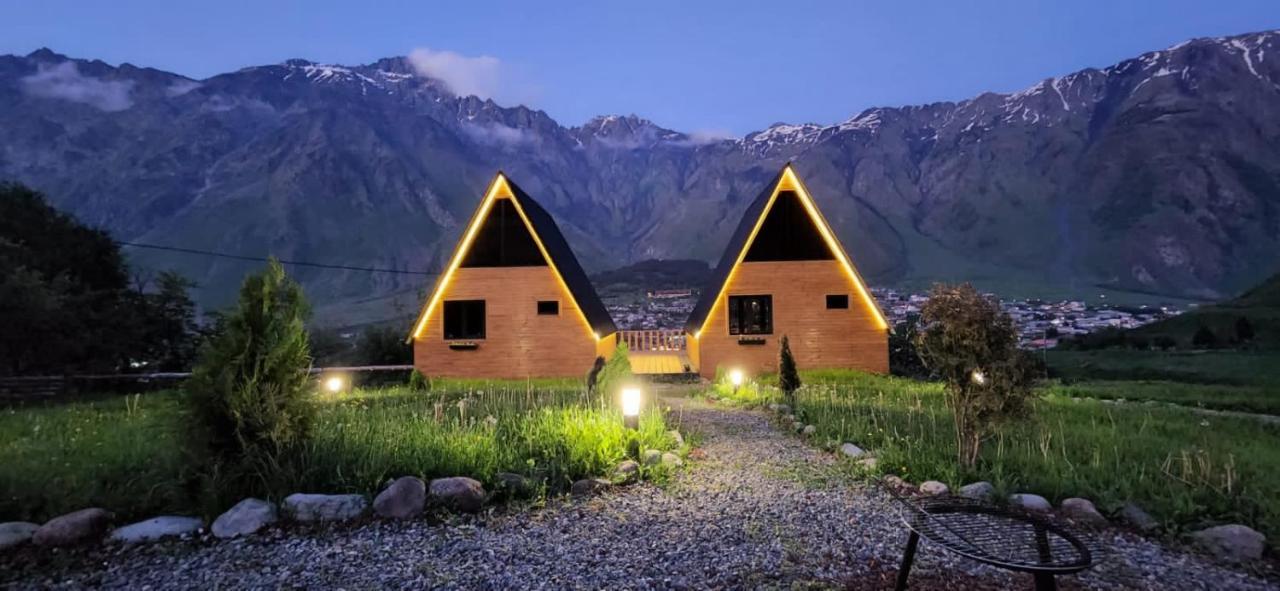 Little Wood House Gergeti Villa Kazbegi Eksteriør billede
