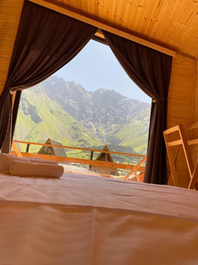 Little Wood House Gergeti Villa Kazbegi Eksteriør billede
